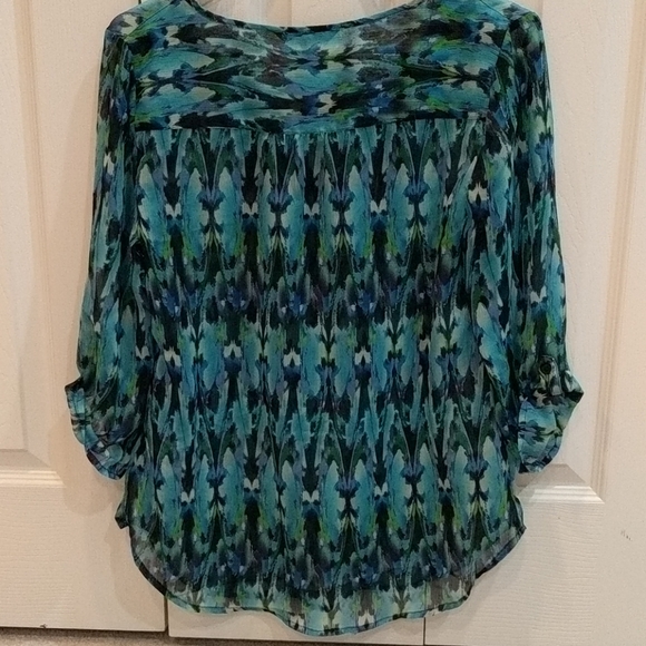 Express Top - Picture 2 of 3